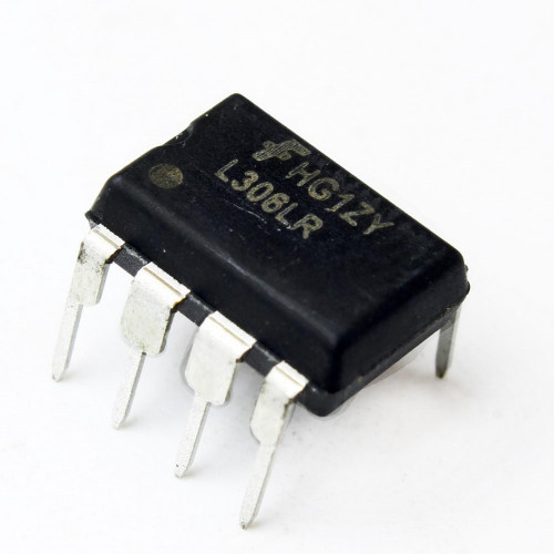آی سی FSL306LRN پکیج DIP-8