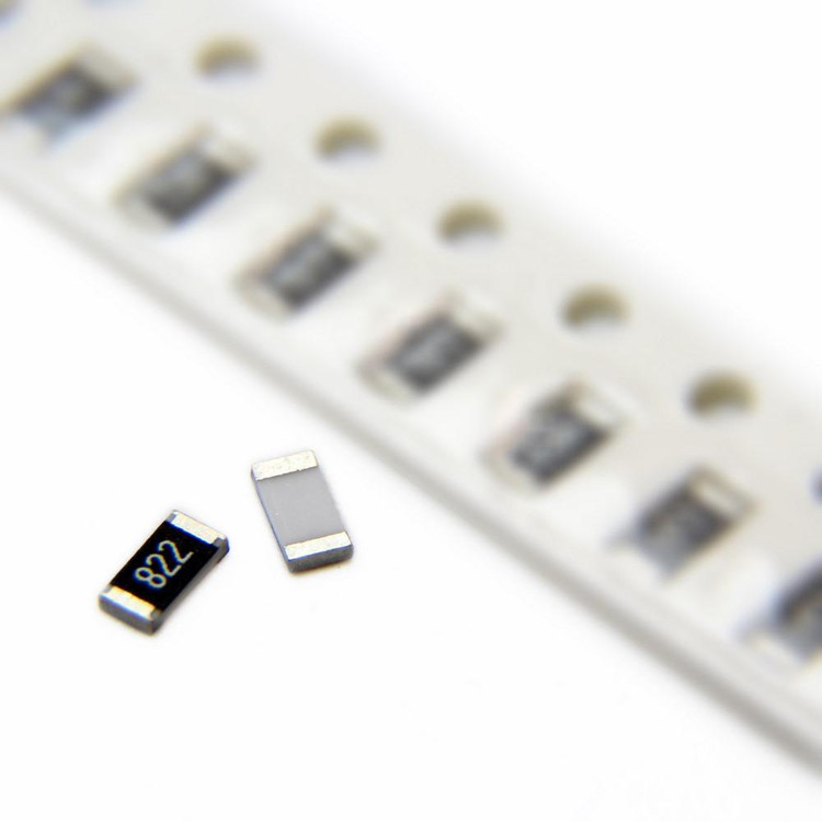 مقاومت 8.2 کیلواهم 8.2Kohm smd 1206