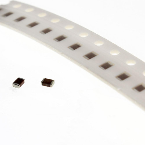 خازن 1 میکروفاراد 1UF 50V 10% 0805 X7R