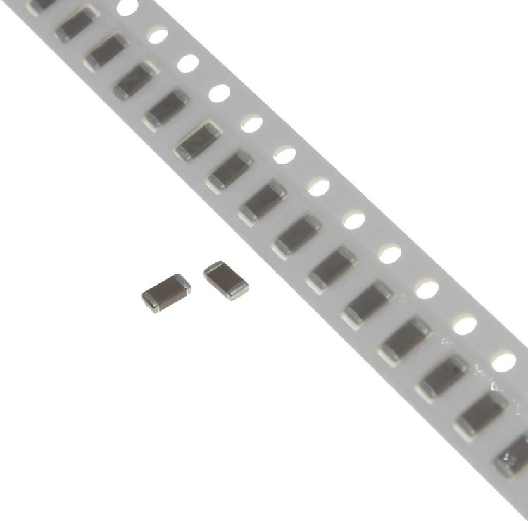 خازن 220 نانوفاراد 220NF SMD 50V 10% 1206