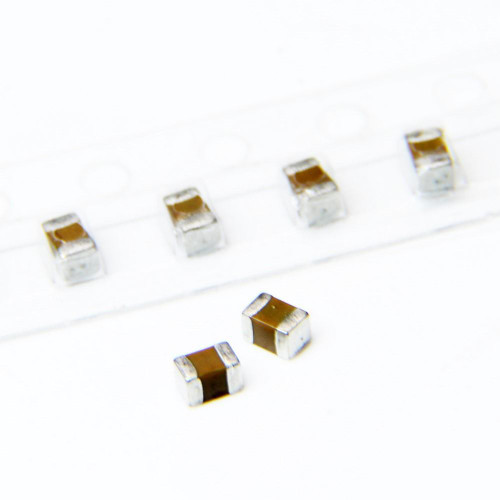 خازن 3.3 میکروفاراد 3.3UF 10V 10% 0805 X5R