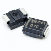 دیود MBRS1100T3G پکیج DO-214AA