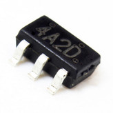 رگولاتور XC6204E331MR پکیج SOT-23-5