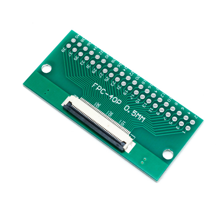 برد تبدیل FPC به DIP 40 پین PCB - نمای دقیق سوکت FPC ۴۰ پین و پینهای DIP ۲.۵۴mm